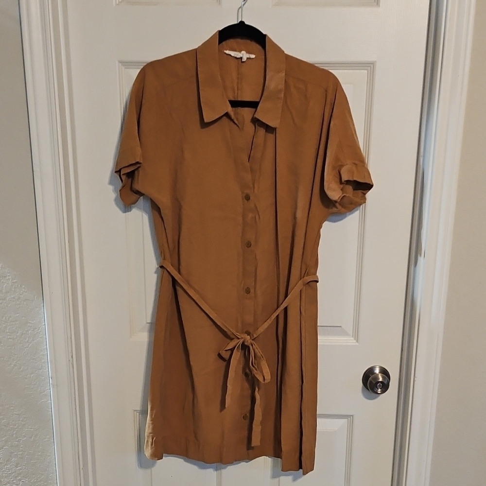 BCBGeneration Tan Button Down Shirt Dress Sz L
